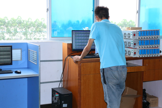 Server-Rack-Batterien