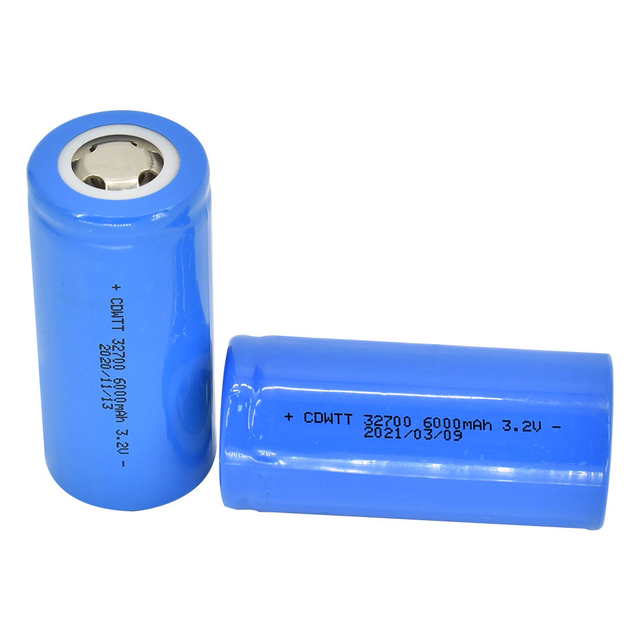 Wiederaufladbare Solarspeicherbatteriezelle 32700 32650 BMS 3,2 V 5500 mAh 6 Ah Lithiumbatteriezellen Lifepo4-Batteriezelle